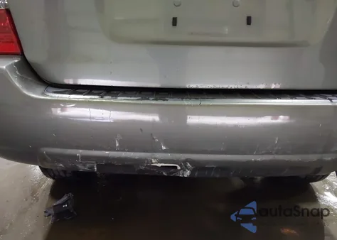 2005 Toyota Highlander V6 from USA, damaged, VIN JTEEP21A250100253